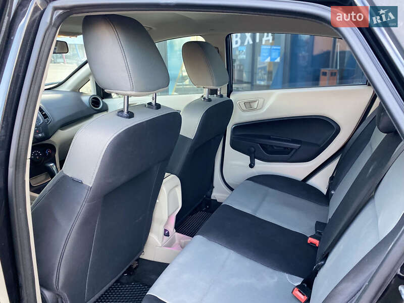 Седан Ford Fiesta 2013 в Києві фото 23 Седан Ford Fiesta 2013 в Києві