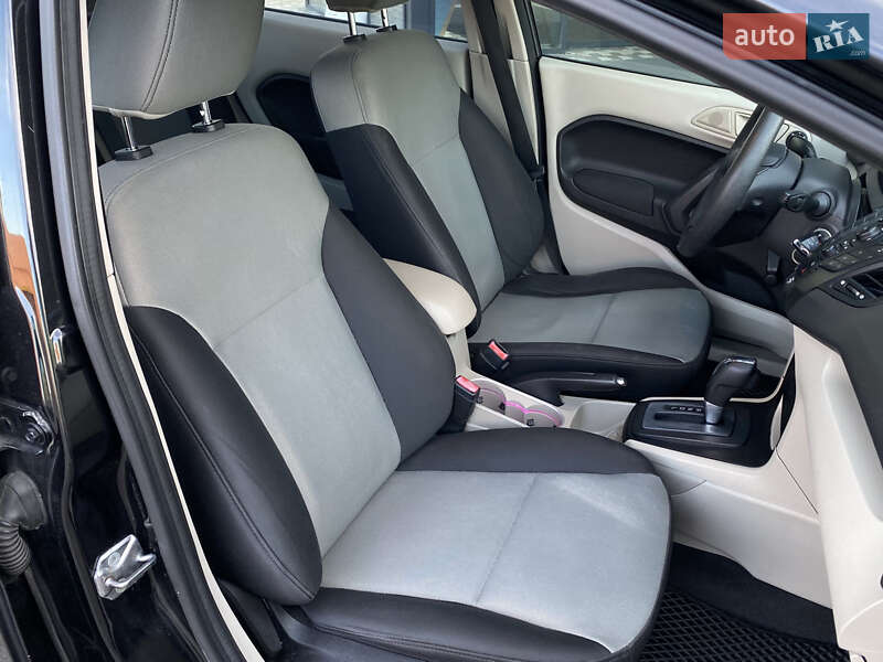 Седан Ford Fiesta 2013 в Києві фото 27 Седан Ford Fiesta 2013 в Києві