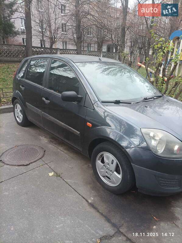 Хетчбек Ford Fiesta 2007 в Києві фото 6 Хетчбек Ford Fiesta 2007 в Києві