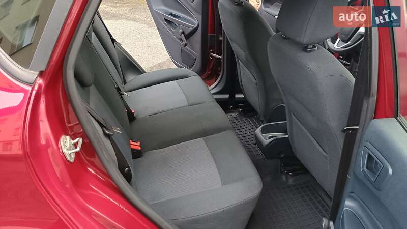 Хетчбек Ford Fiesta 2012 в Вінниці фото 43 Хетчбек Ford Fiesta 2012 в Вінниці