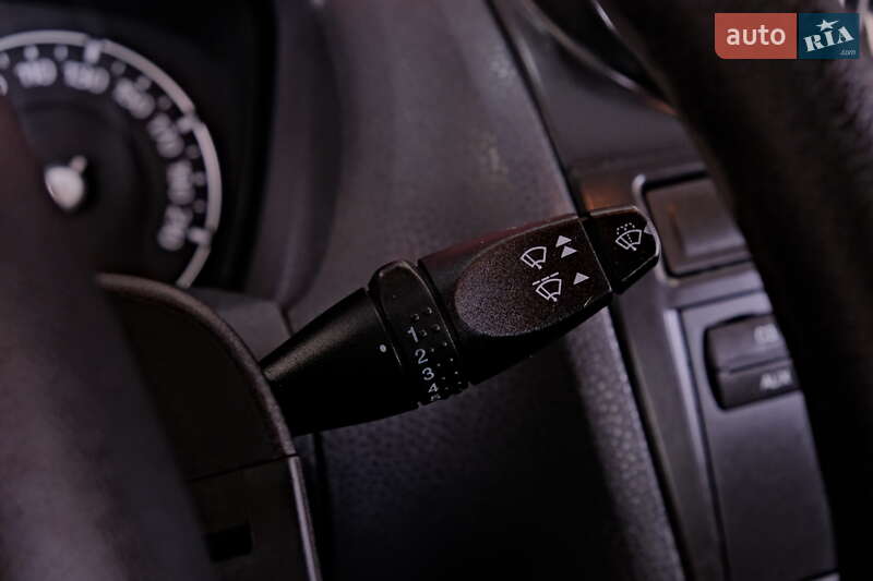 Хэтчбек Ford Fiesta 2006 в Одессе фото 20 Хэтчбек Ford Fiesta 2006 в Одессе