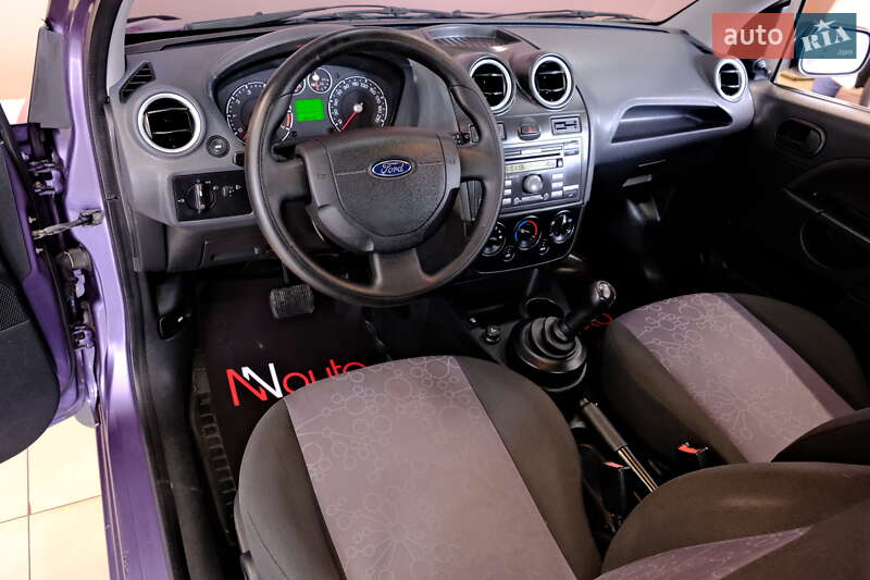 Хэтчбек Ford Fiesta 2006 в Одессе фото 24 Хэтчбек Ford Fiesta 2006 в Одессе
