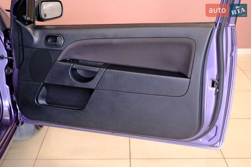 Хэтчбек Ford Fiesta 2006 в Одессе фото 28 Хэтчбек Ford Fiesta 2006 в Одессе