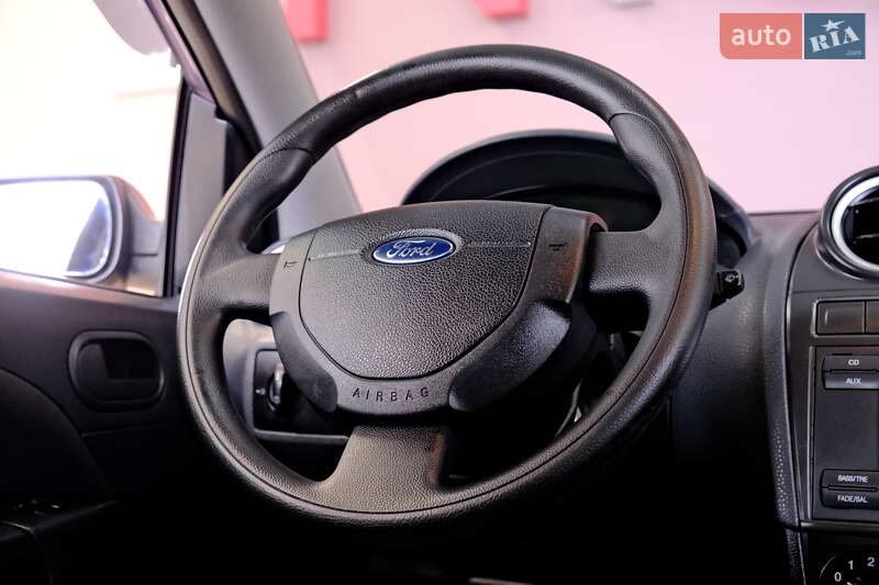 Хэтчбек Ford Fiesta 2006 в Одессе фото 36 Хэтчбек Ford Fiesta 2006 в Одессе