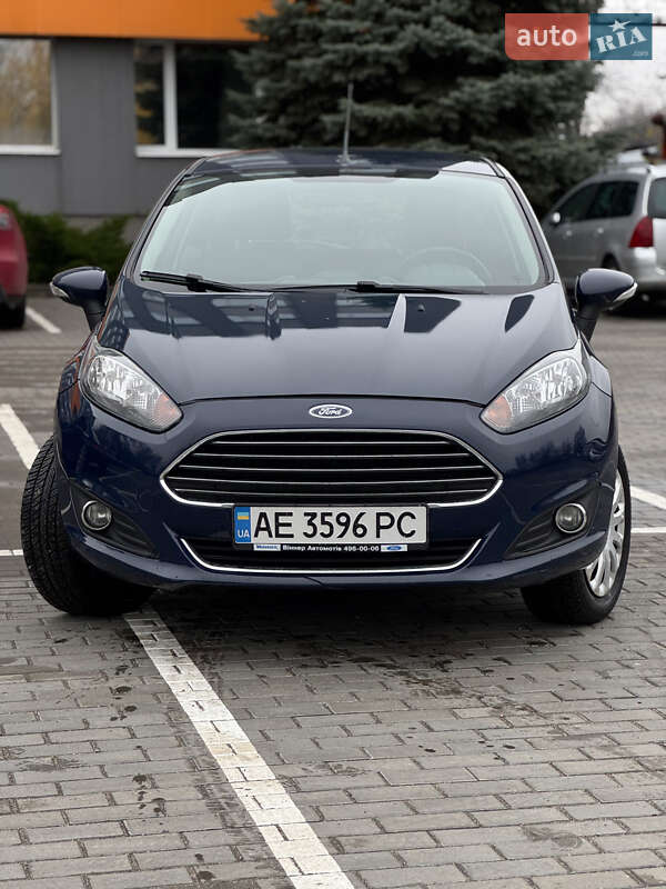 Хэтчбек Ford Fiesta 2015 в Днепре фото 4 Хэтчбек Ford Fiesta 2015 в Днепре