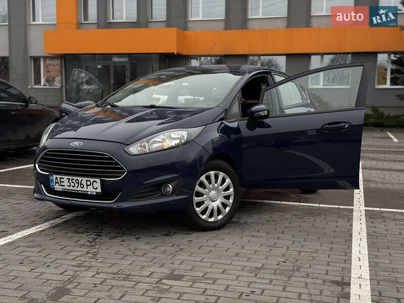 Хэтчбек Ford Fiesta 2015 в Днепре фото 14 Хэтчбек Ford Fiesta 2015 в Днепре