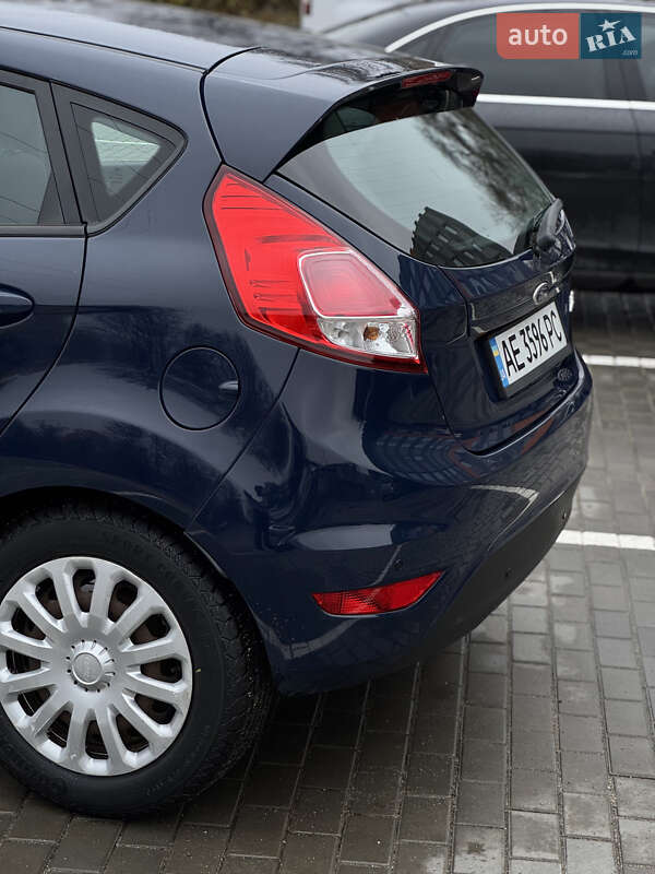 Хэтчбек Ford Fiesta 2015 в Днепре фото 29 Хэтчбек Ford Fiesta 2015 в Днепре