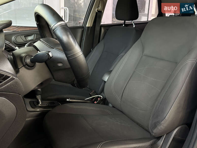 Седан Ford Fiesta 2017 в Миколаєві