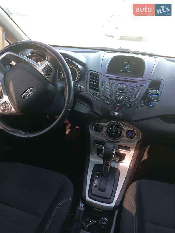 Седан Ford Fiesta 2013 в Голованівську фото 7 Седан Ford Fiesta 2013 в Голованівську