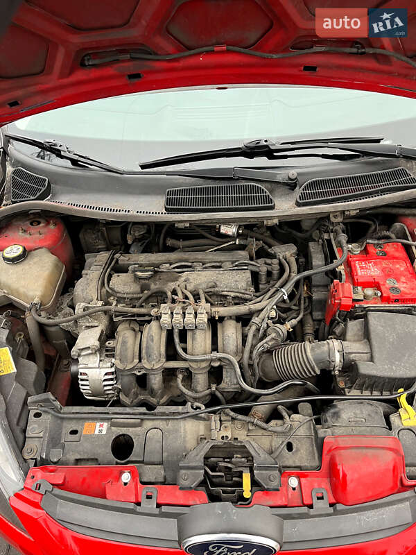 Хетчбек Ford Fiesta 2012 в Лубнах фото 14 Хетчбек Ford Fiesta 2012 в Лубнах