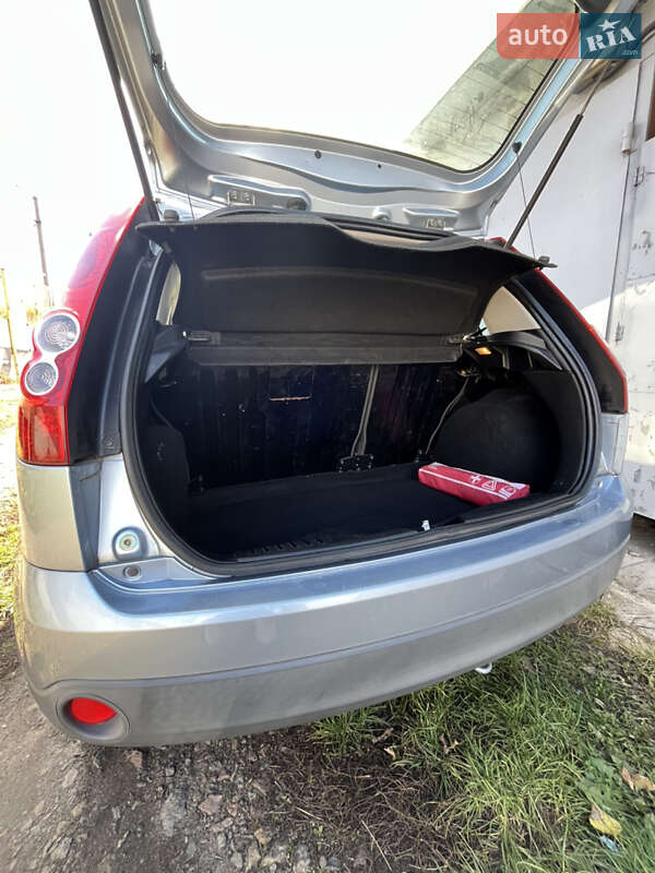 Хэтчбек Ford Fiesta 2006 в Киеве