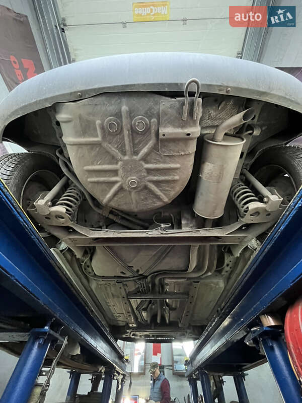 Хэтчбек Ford Fiesta 2006 в Киеве