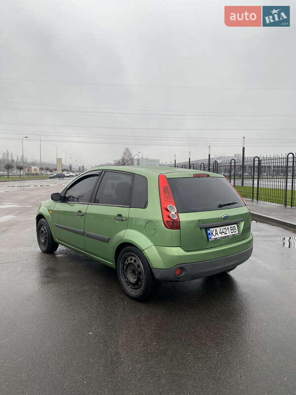 Хетчбек Ford Fiesta 2006 в Києві