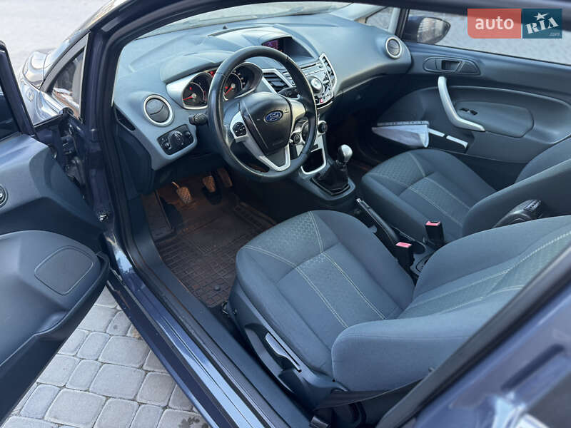 Хэтчбек Ford Fiesta 2011 в Виннице