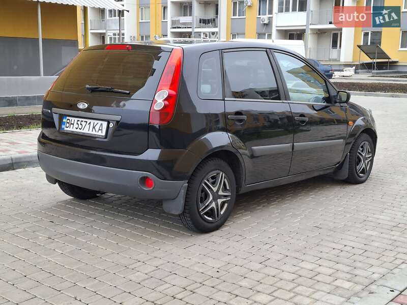 Хэтчбек Ford Fiesta 2007 в Одессе