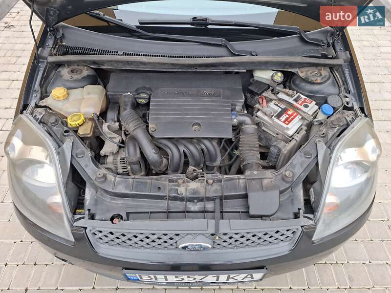 Хэтчбек Ford Fiesta 2007 в Одессе