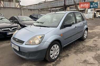 Хэтчбек Ford Fiesta 2006 в Полтаве