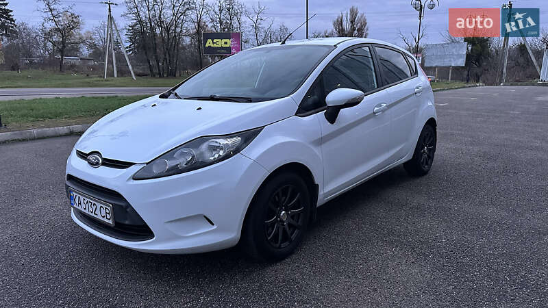 Хэтчбек Ford Fiesta 2011 в Белой Церкви