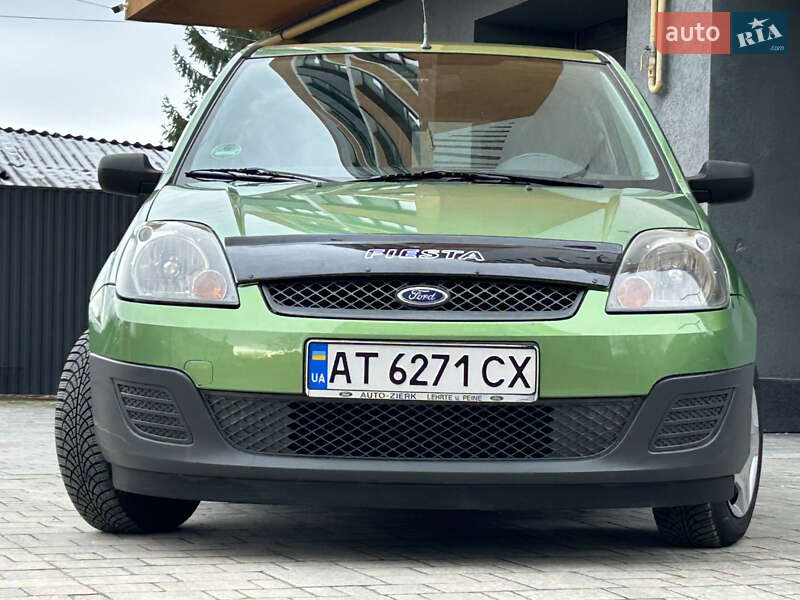 Хетчбек Ford Fiesta 2006 в Івано-Франківську
