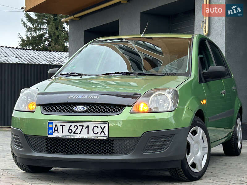 Хетчбек Ford Fiesta 2006 в Івано-Франківську