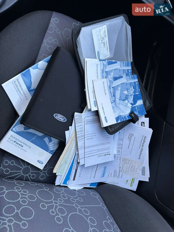 Хетчбек Ford Fiesta 2006 в Івано-Франківську