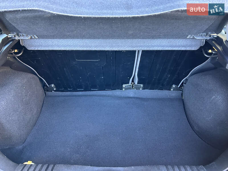 Хетчбек Ford Fiesta 2006 в Івано-Франківську