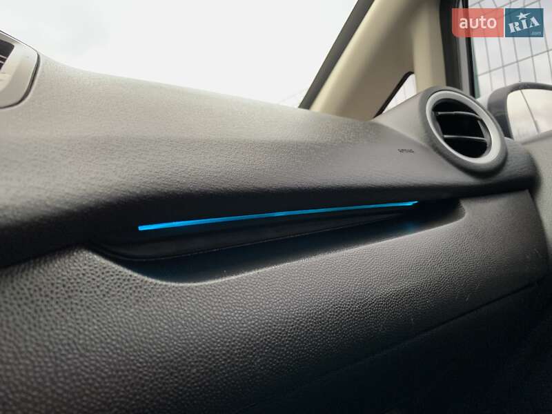 Седан Ford Fiesta 2015 в Бердичеве