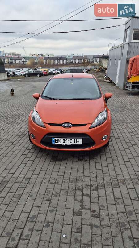 Хэтчбек Ford Fiesta 2012 в Ровно фото 5 Хэтчбек Ford Fiesta 2012 в Ровно