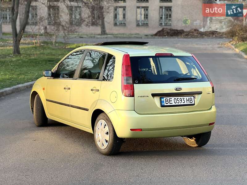 Хетчбек Ford Fiesta 2005 в Миколаєві