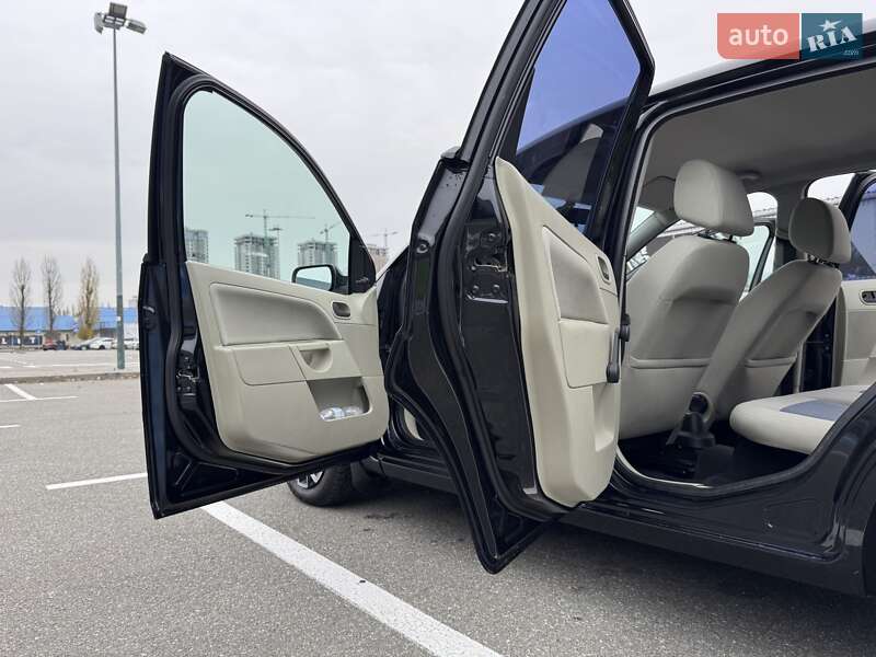 Хетчбек Ford Fiesta 2007 в Києві