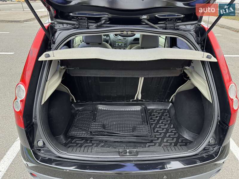 Хетчбек Ford Fiesta 2007 в Києві