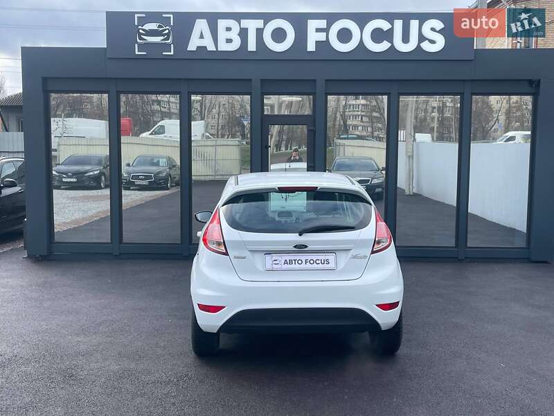 Хетчбек Ford Fiesta 2014 в Києві фото 7 Хетчбек Ford Fiesta 2014 в Києві