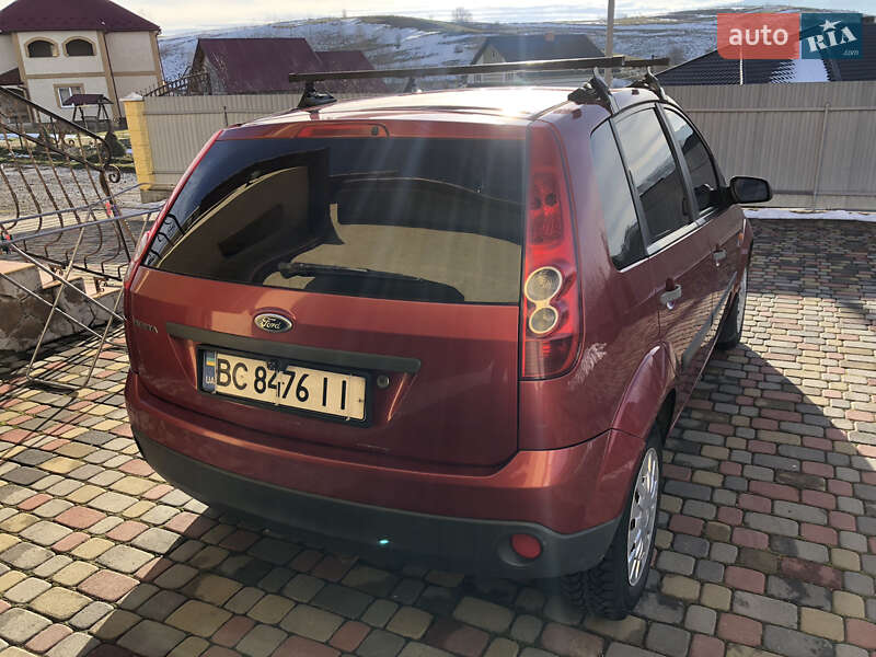 Хэтчбек Ford Fiesta 2008 в Турке