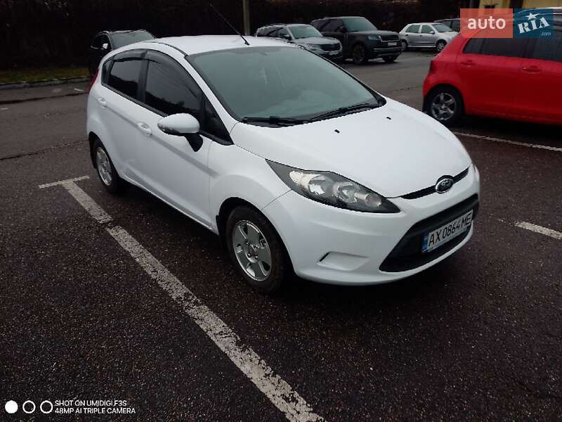 Хэтчбек Ford Fiesta 2011 в Харькове
