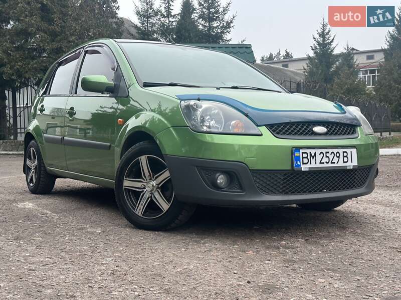 Хетчбек Ford Fiesta 2006 в Сумах
