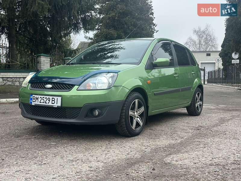 Хетчбек Ford Fiesta 2006 в Сумах