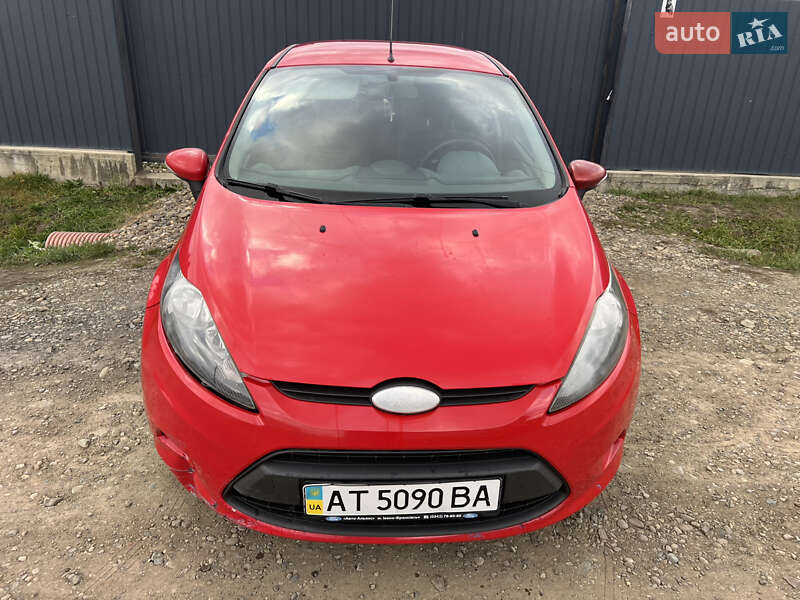 Хэтчбек Ford Fiesta 2010 в Снятине фото 10 Хэтчбек Ford Fiesta 2010 в Снятине