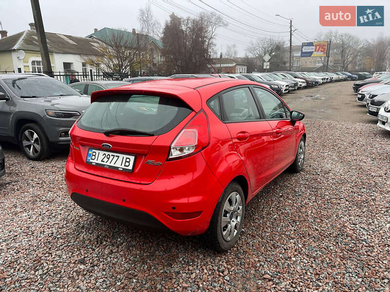 Хетчбек Ford Fiesta 2013 в Полтаві фото 7 Хетчбек Ford Fiesta 2013 в Полтаві
