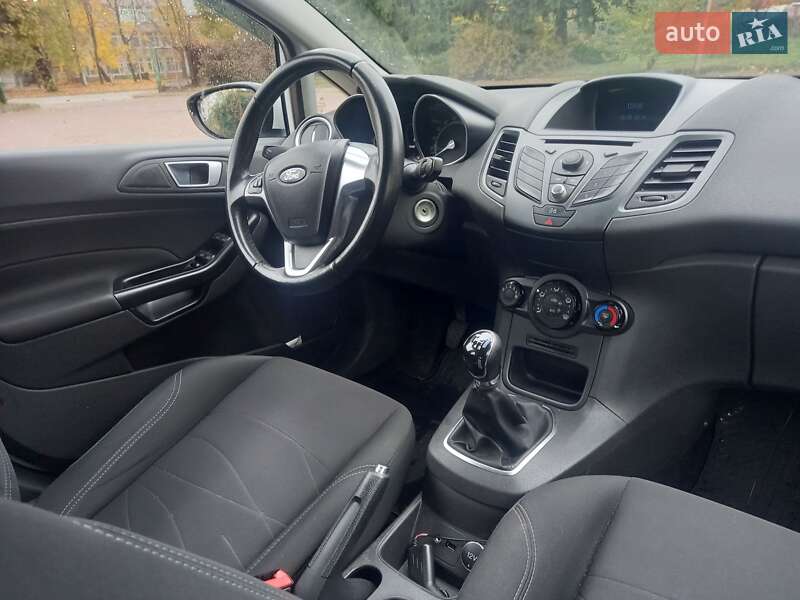 Хэтчбек Ford Fiesta 2013 в Броварах