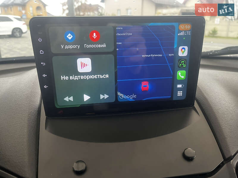 Седан Ford Fiesta 2014 в Луцке