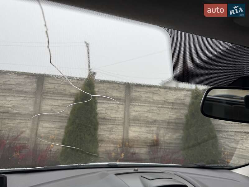 Хэтчбек Ford Fiesta 2016 в Казатине