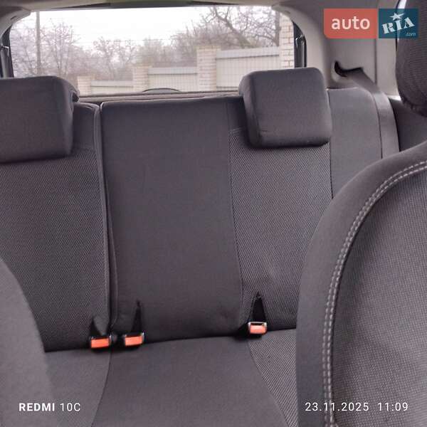 Хэтчбек Ford Fiesta 2004 в Вапнярке