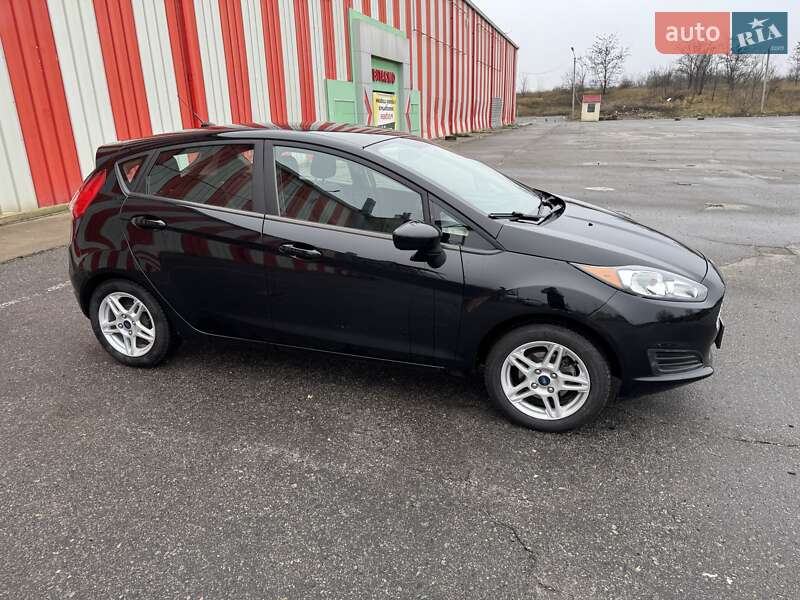 Хетчбек Ford Fiesta 2018 в Харкові