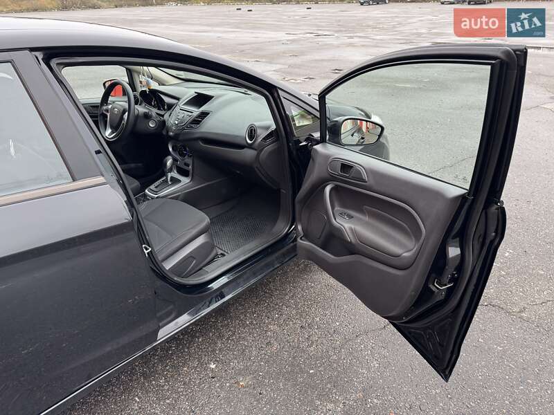 Хетчбек Ford Fiesta 2018 в Харкові