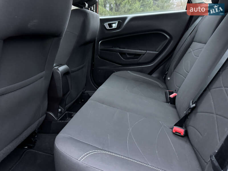 Седан Ford Fiesta 2014 в Ровно фото 49 Седан Ford Fiesta 2014 в Ровно