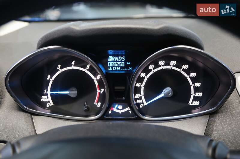 Хетчбек Ford Fiesta 2014 в Києві