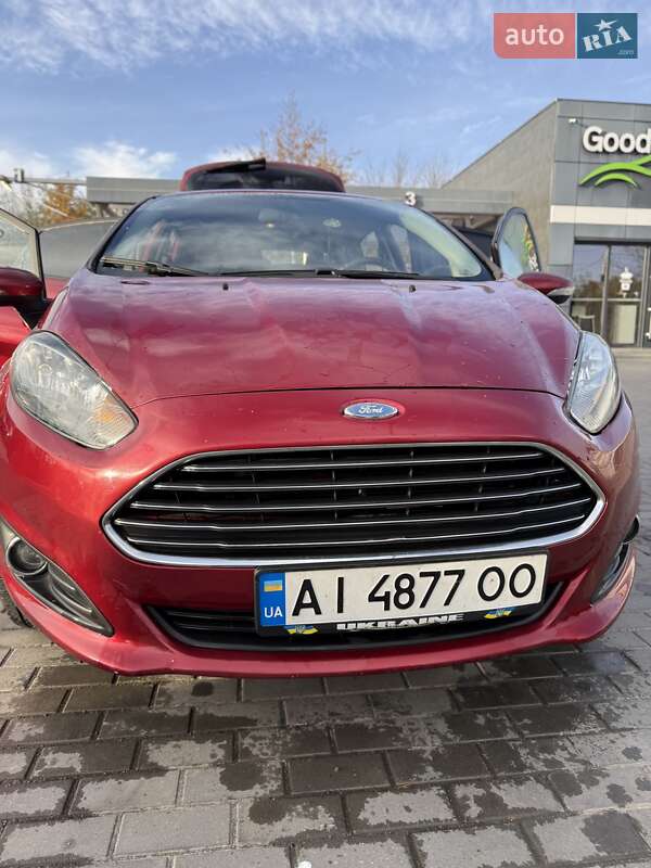 Хэтчбек Ford Fiesta 2016 в Софиевской Борщаговке
