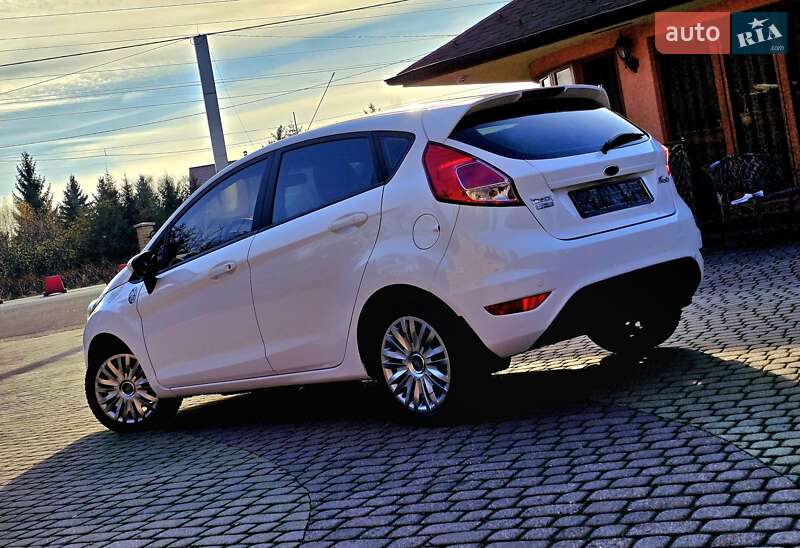 Хетчбек Ford Fiesta 2014 в Мукачевому