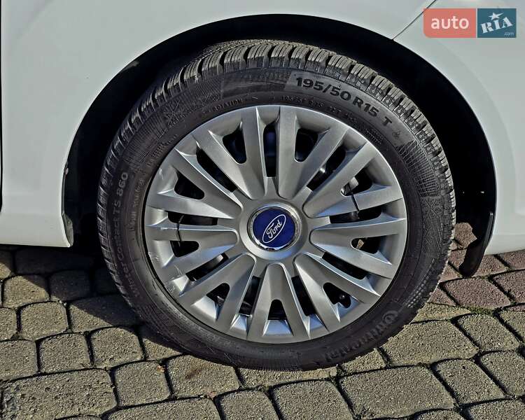 Хетчбек Ford Fiesta 2014 в Мукачевому