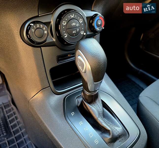 Хетчбек Ford Fiesta 2014 в Мукачевому